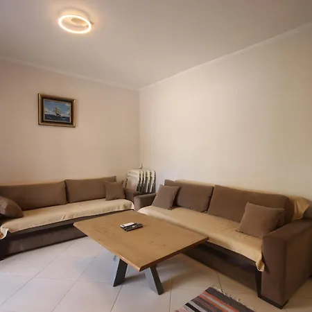Fotini Apartment